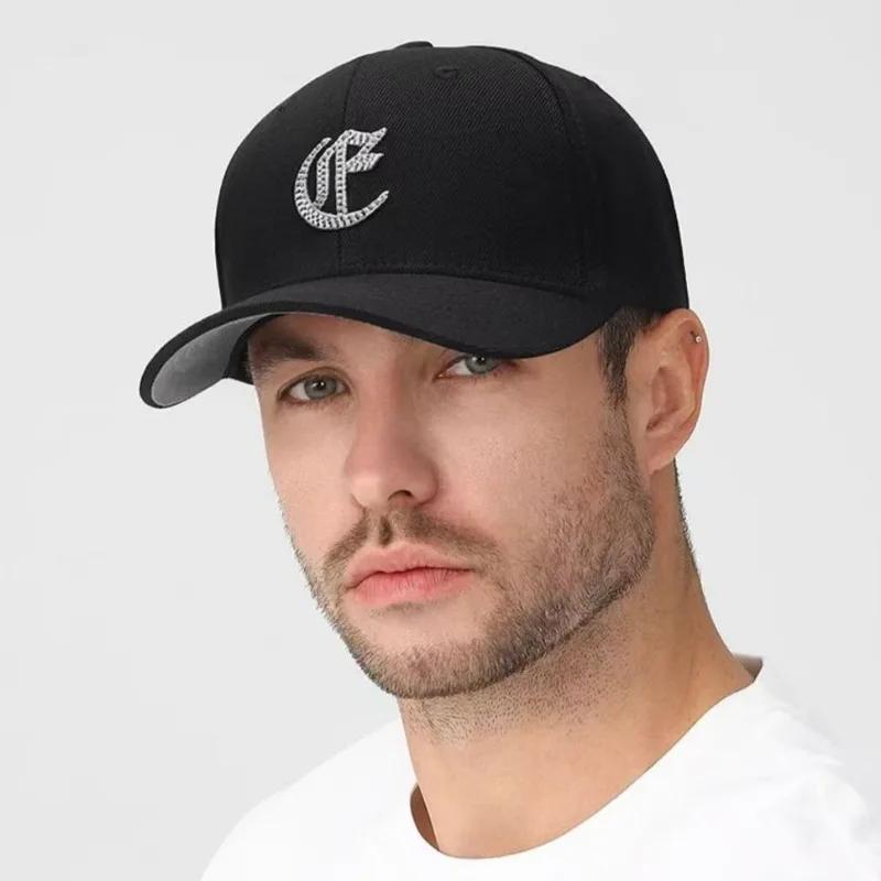 Streetwear Brand Beanie - Nowe Czapki Baseballowe z Krótkim Daszkiem